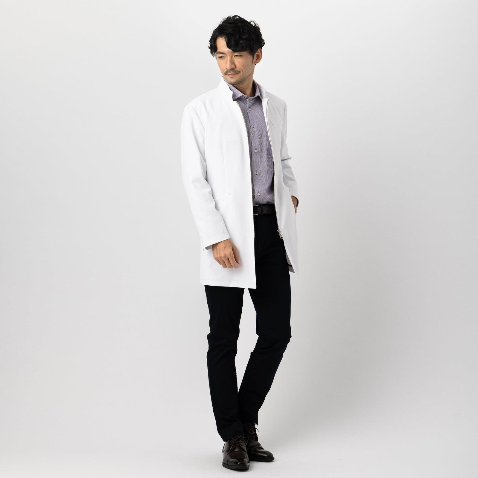 おしゃれ白衣とスクラブのレピウス【Lepius】公式通販ショップ